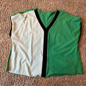 Green/light blue-green two toned blouses. Size 3x